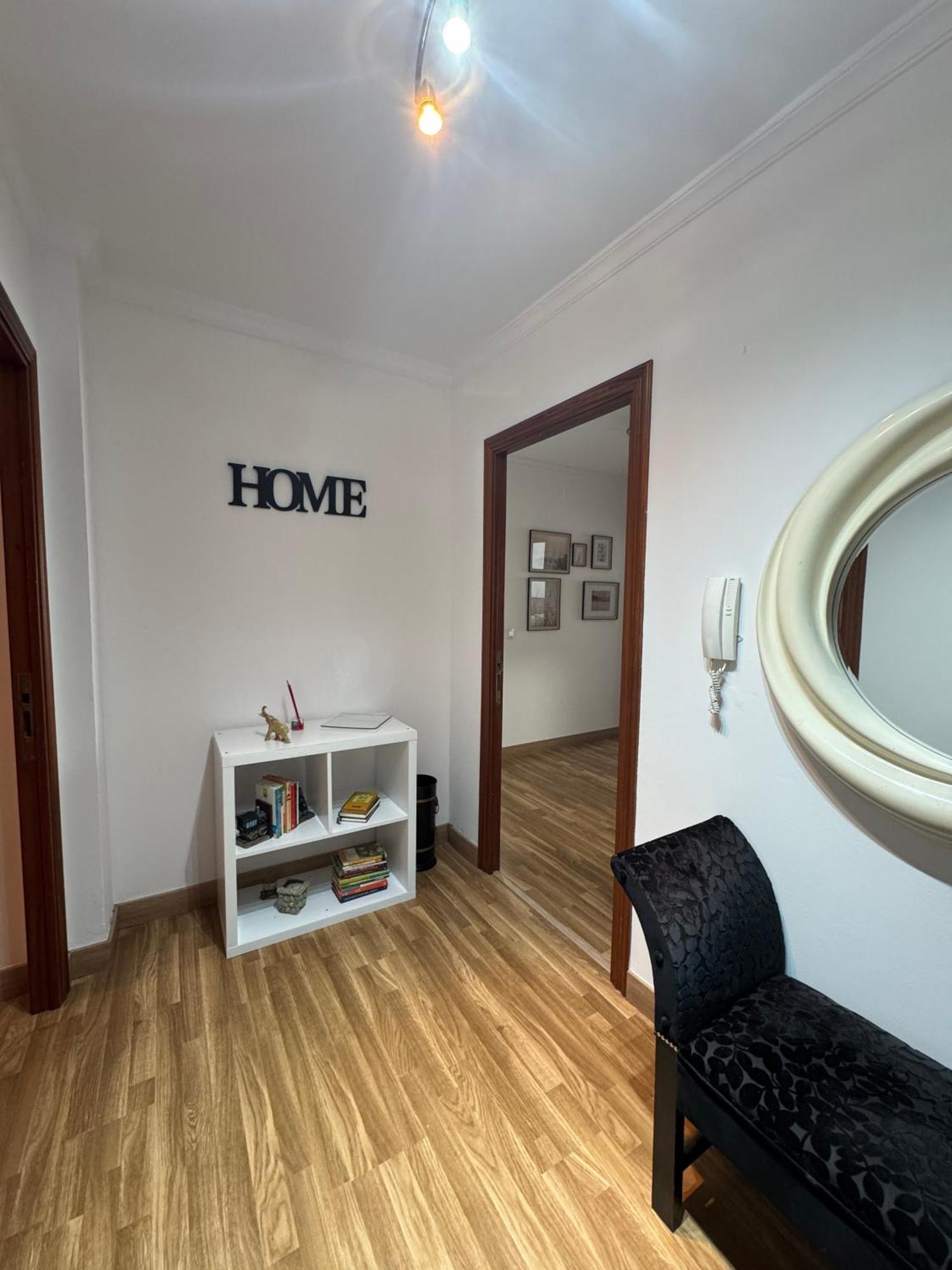 Апартаменты Piso Centrico Моания Экстерьер фото
