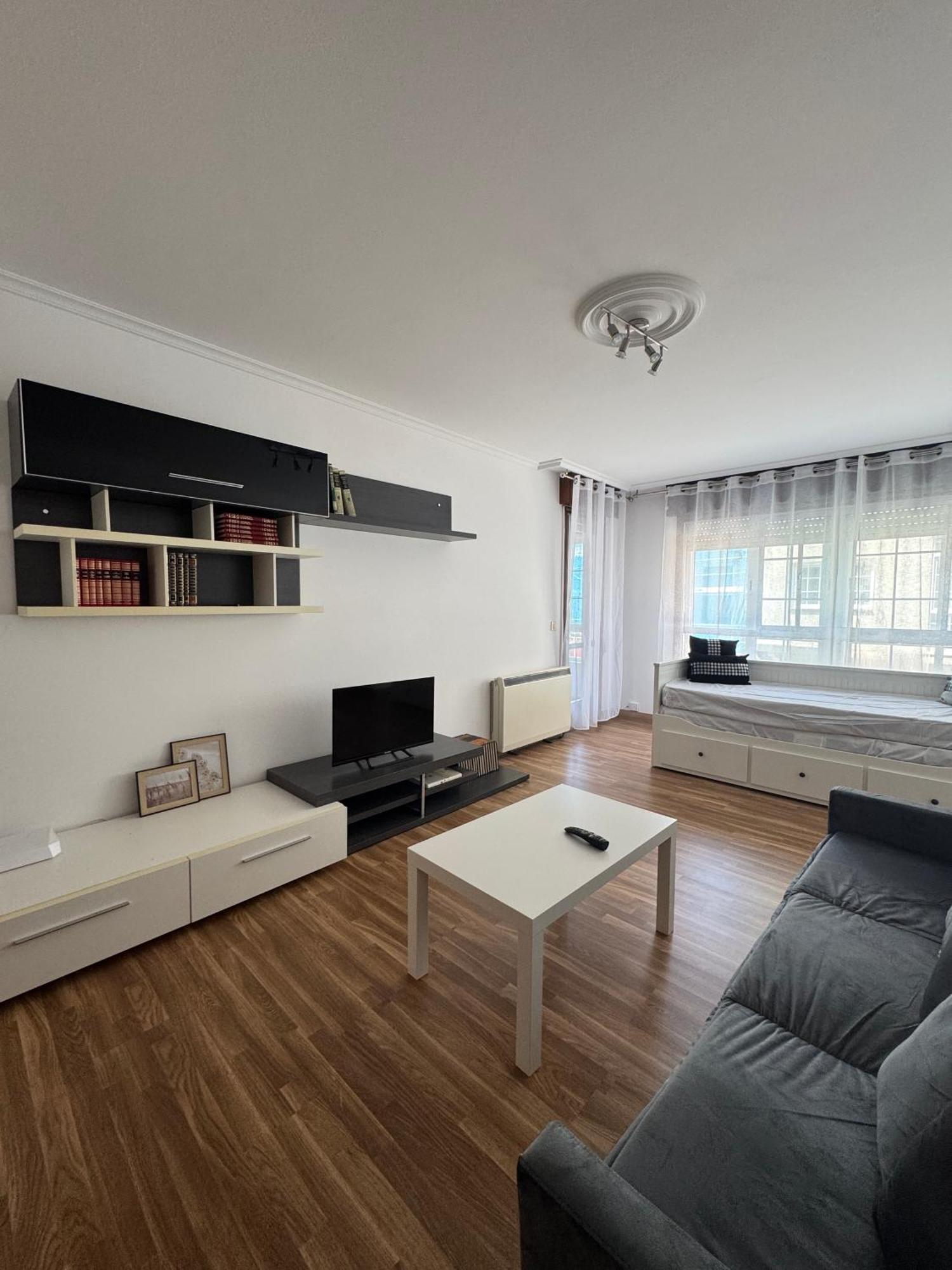 Апартаменты Piso Centrico Моания Экстерьер фото