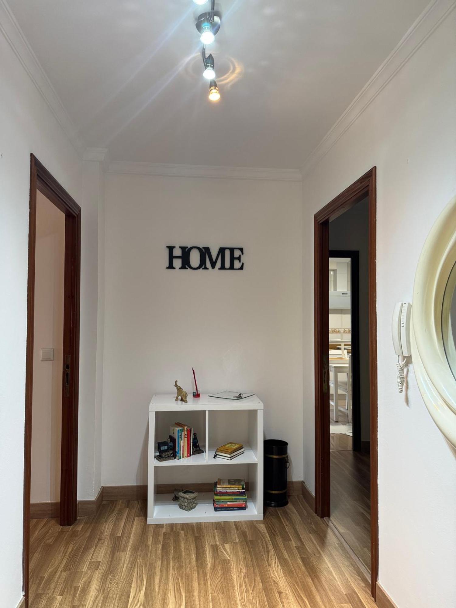 Апартаменты Piso Centrico Моания Экстерьер фото