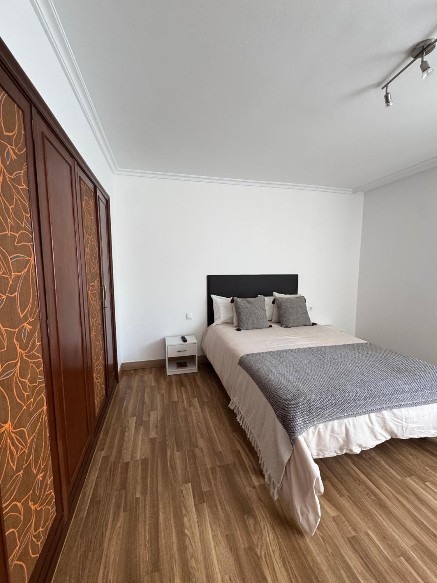 Апартаменты Piso Centrico Моания Экстерьер фото